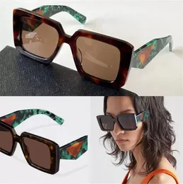 Square Women Luxury cool sunglasses Symbole PR23 Leopard Shades Travel Designer Men Trending Leopard Green jade stone Sun Glasses