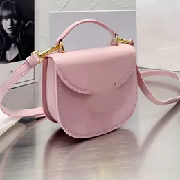 Saddless Bag Totes Triomphe Crossbody Lüks Tasarımcı Marka Çantaları Moda Omuz Çantaları Yüksek Kaliteli Kadınlar Mektup Çanta Telefon Cüzdan Metalik Sanat Eserleri