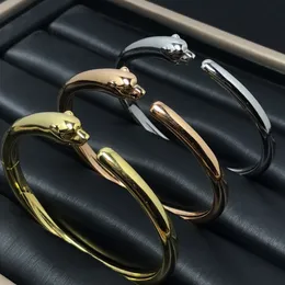 panthere bracelet Charm bracelet pour femme designer diamant Émeraude Plaqué Or 18K T0P qualité reproductions officielles mode style classique cadeau exquis 004