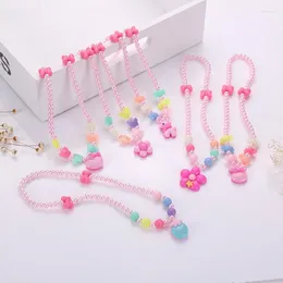 Pendant Necklaces Random Cute Cartoon White/Pink Color Pearl Mixed Acrylic Beads Necklace For Children Toy Jewelry Girl Boy Gifts