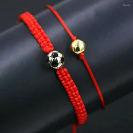 Charmarmband sportstil 2st/set Copper 8mm Football Armband Boys and Girls Women Red Rope Thread Balls For Lovers Lucky Gift