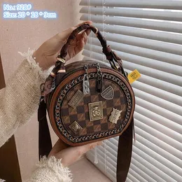 Factory shoulder bags 2 colors sweet personality circular printed ribbon bag street fashion chain decorative handbag classic plaid mobile phone coin purse 928#