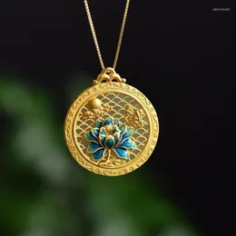 Catene Giada di Hetian naturale Oro antico Mestiere Smalto Porcellana Collana di loto in stile cinese Retro Ciondolo con placca rotonda Gioielli da donna