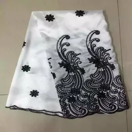 5 jardów PC White George Lace Fabric z małymi czarnymi cekinami Design Flower African Cotton Lace for Ubrania JG1-9229H