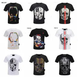 T-shirt da uomo Polo Designer Mens Skull Diamond magliette Manica corta Marca Primavera ed estate alta O-Collo Qualità Skulls TShirt tees # CH31