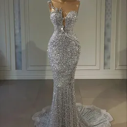 Luxury Silver Crystal Evening Dress 2023 Lace Beaded Mermaid Sequined Prom Formal Gowns Sheer Neck Robe De Soiree Vestidos Feast Formales