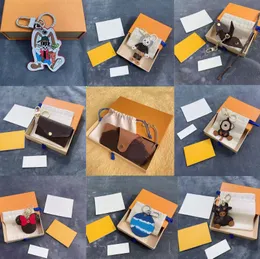 20Style Fashion Brand Desinger Car Keychain Bag Pendant Charm smycken Keyring Holder Men Kvinnor Pu Leather Metal Key Chain Accessories Without Box