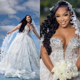 Apliques florais 3D Vestidos de bola vestidos de noiva vestidos de noiva de pescoço de coração com vestidos de noiva véu