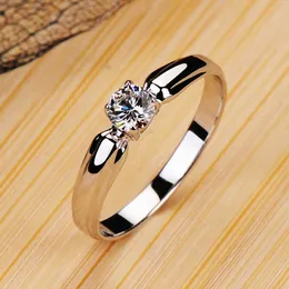 Ringas de banda fêmea de luxo pequena anel de pedra redonda real 925 Sterling Silver noivado anel de cristal solitário anéis de casamento para mulheres G230317