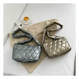 NXY Down Jacket Cotton Jacket ombre para mulheres outono Inverno New Crossbody Bags Fashion Diamond Casual Elegant Bags 230308