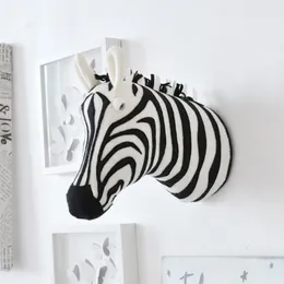 Decoração de parede 3d Animal Mount Mount Zebra/Elephant/Girafa Toys de pelúcia Crianças Sala da sala de parede de pendura de aniversário Presente de Natal 230317