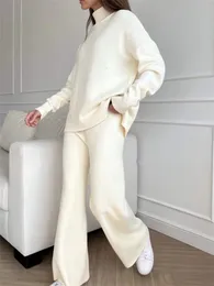 Dwuczęściowe spodnie Kobiet Autumn Winter 2 sztuki białe zestawy dla kobiet Sweter Turtleeck i proste joggingowe garnitury panie 230317