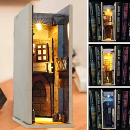 Decorative Objects Figurines Book Nook Kit shelf Insert Personalized Retro 3D end Stand Medieval Wizard Tavern and Magic 230317