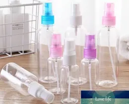 Wysokiej jakości przejście przezroczyste plastikowe perfumy Atomizer Mały mini pusta butelka do napełniania sprayu losowy kolor 30 ml 50 ml 100 ml