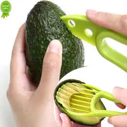 Новый 3IN1 авокадо Slicer Corer Butter Fruit Fruit Flucling Pulp Sepreator Plastic Нож Кухонный овощные инструменты кухонные гаджеты