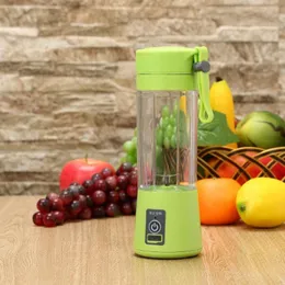 Juicers Electrical Juicer USB Charged Multi-function Mini Portable Blender Fruit Sorbet Maker 304 Stainless Knife One Button Clean