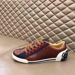 Casual shoes Discount Luxury Men's Low-top Printing Designer Mesh Slip-on Running Shoes Ladies Fashion Mixed Breathable Mjjjj0004 size38-44