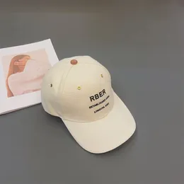 Hot Designer Street Fashion Baseball Hats Mens Womens Sports Caps Regulowany dopasowany kapelusz