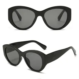 Rund ram mode solglasögon för kvinnans designers dam turnerande solglasögon UV400 sommarögonskyddsglasögon glasögon