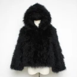 Kvinnors päls faux vinter kvinnor struts huva jacka mode sexiga rockar äkta kalkon fjäder svart kappa kort naturlig