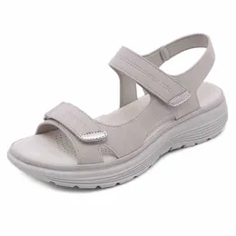 Sandaler Kvinnor Bekväma damer Slip-On Wedge Sports Walk Shoes Summer Fashion Casual