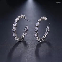 أقراط طوق 2023 توجيه الفاخرة دائرة الزركون جولة للنساء Waterdrop Crystal Corean Fashion Party Gifts المجوهرات