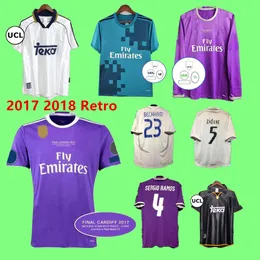 Retro Real Madrids Maglie da calcio Shirts Guti Ramos SeedErf Carlos Ronaldo Zidane Beckham Raul Finals Kaka 14 15 16 17 18