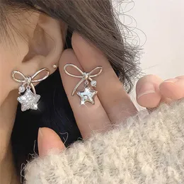 Charm Special Designer Five Pointed Star Metal Zircon Bow Small Number Of Earrings Versatile Daily Exquisite Personality Earring Trend G230320