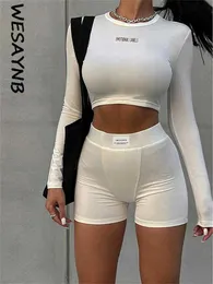 Kvinnors spårningsdräkter Wesaynb Fall Outfits Kläder Shorts 2 Två stycken Set Women Outfit 2022 Långärmad Crop Top White Club Suit P230307