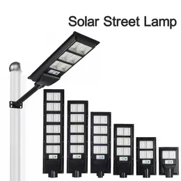 500W Solar Street Lights Outdoor LED LED LED FLUDL LIGHTS SESSOR IP65 مقاوم للماء DUSK DAWN مصابيح ضوء الطاقة الشمسية عن بعد كرات السلة في حديقة ساحة السلة