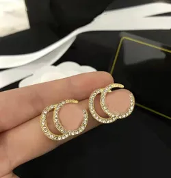 أزياء 18K Gold Plated Tassel Letters Stud Long Encring Crystal Crystal Luxury Brand Women Rhinestone Pearl Party Party accessories