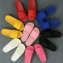 2023 Yeni Yaz Terlik Kauçuk Slaytlar Sandalet Çiçek Brokar Kadın Erkekler Serim Düz Dipler Flip Flops Kadın Moda Çizgili Plaj Terlik