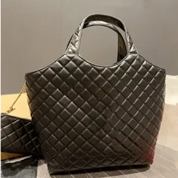 Icare maxi väska lyx designer väska handväskor kvinnor tygsäckar koppling läder messenger svarta tofsar crossbody stora totes mode axelväska handväska