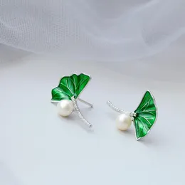 Studörhängen Autentisk 925 Sterling Silver Fashion Green Gingko Leaf Earring Inlaid Natural Freshwater Pearl National Style Jewelry