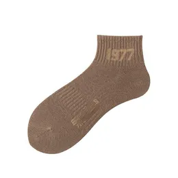 NYA 23SS SOCKS 2023 MÄNS SPRING SOMMERSESASKASEN 7 Dubbelinjedesigner ess 1977 Weed Wholesale Mens Womens Socks