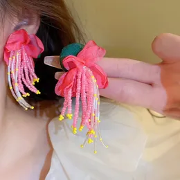 ダングルシャンデリア女性のかわいいファッションチャームジュエリー誇張された花のイヤリングクラシックアクリルビーズタッセルイヤリングロマンチックなトレンディジュエリー