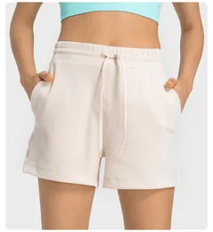 Lululemenly Womens Yoga ShortsエクササイズショートパンツソフトフィットネスウェアランニングエラスティックメスパンツスポーツウェアLL246