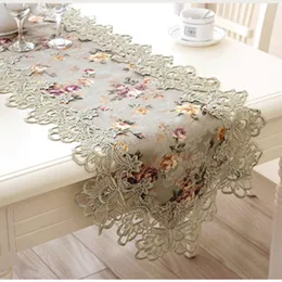 Bordslöpare Top Elegant European Style Brodery Lace Table Runner Pastoral Print Runner Princess Home Decoration Tabler Runners Placemats 230322