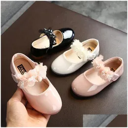 Sneakers baby flicka läderskor barn blommor prinsessa barn klär med pärlor söt mjuk elegant för fest 22 31 220525 d dhm2o