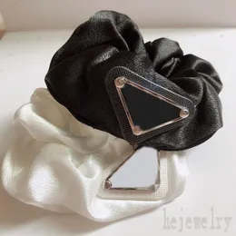 Triangles surdimensionnés chouchou noir nylons fil mens cheveux cravate maquillage émail tissu émaillé designer satin tresses sans rupture élastiques en métal pour les filles ZB055 F23