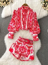 Kvinnors två bitar byxor Banulin Women Autumn Vintage 2 Short Set Runway Floral Print Lantern Sleeve Blus Shirts and Pockets Belt Shorts Suit 230322