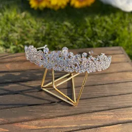 Biżuter ślubna Bride Bride Crown Crystal pełny cyrkon Tiara Koreańska księżniczka urodzinowa biżuteria ślubna 230323