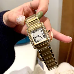 Mulheres relógios de quartzo Movimento de aço inoxidável Luxo Japão Bateria de Bateria Gold para Woman Diamond Buzel
