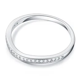 Regalo di amicizia di lusso Anello da sposa con diamante a taglio brillante Set per donna ragazza Oro bianco 18 carati riempito Eternity Gioielli Zirconia taglia 6 7 8 9