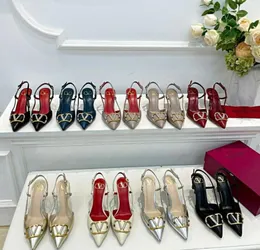 Scarpe designer di sandali da donna tacco alto estate nuovo marchio 6 cm da 8 cm da 10 cm tacchi sottili scarpe da sposa punta in rosso d'argento in rosso con sacca per polvere di grande dimensione 34-44 nessuna scatola