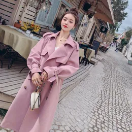 Damen Trenchcoats Damen Abrigo Mujer Rosa Grüner Mantel Langer Duster mit Gürtel Frühling Herbst Mode Temperament Koreanische Freizeitjacke