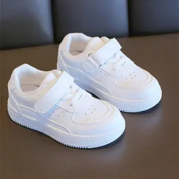 First Walkers Children Casual Shoes Mesh Sneakers Boys Sport Breathable Tennis Sneaker Baby Girls Spring Fashion Shell White Running 230323