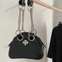 New Designer Vivi Punk Subaxillary Bags Fashion Hot Girls Chain Shoulder Tote Women Leather Luxury Handbags Classic Female Bowling Purses 230324