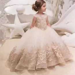 Schöne Blumenmädchenkleider für Babys, Kleinkinder, Kleinkinder, Taufe, Satin, Ballkleider, Geburtstagsparty-Kleid, nach Maß, Puffärmel mit Schwanz