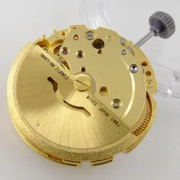 時計修理キットジャパン本物のミヨタ8215 / 821A自動ムーブメントイエローゴールドカラー日付ディスプレイ高精度ハッキング2番目のツールなし